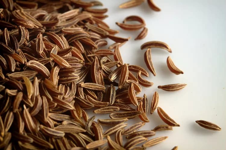 7 Health Benefits Of Caraway Seeds