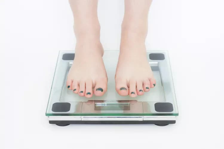 College Freshmen Who Weighed Themselves Daily Lost Body Fat