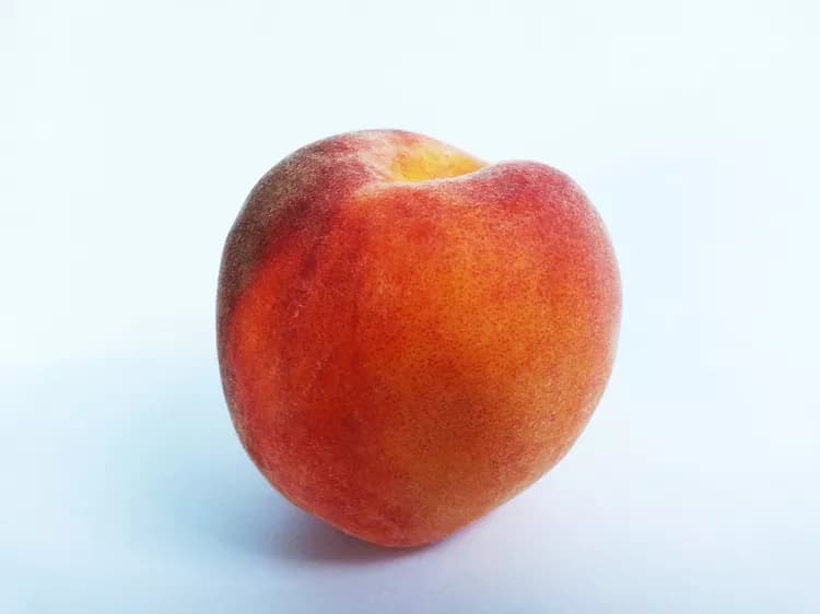 7 Health Benefits Of Peaches