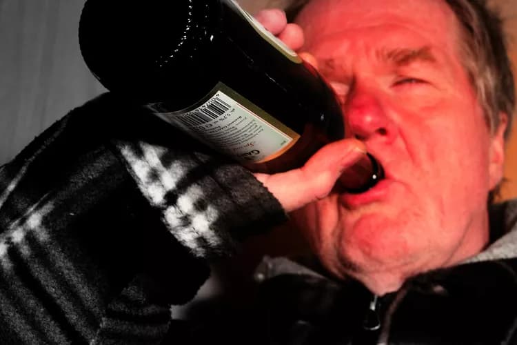Alcohol Not A Direct Cause Of Cognitive Impairment