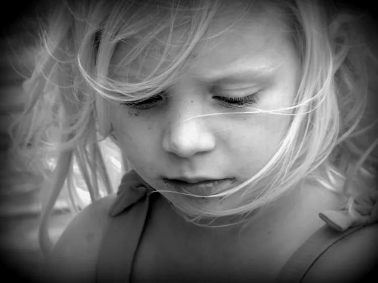 Simple Ways To Naturally Heighten Your Mood