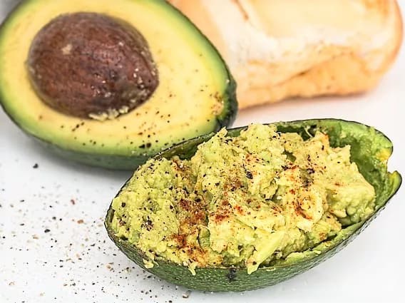 7 Reasons Why To Add Guacamole To Your Party