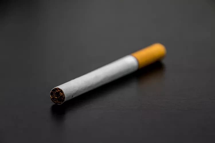 Smoking While Pregnant May Compromise Children’s Kidney Function
