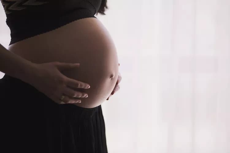 Women With Impaired Stress Hormone Before Pregnancy Have Lower-Birthweight Babies