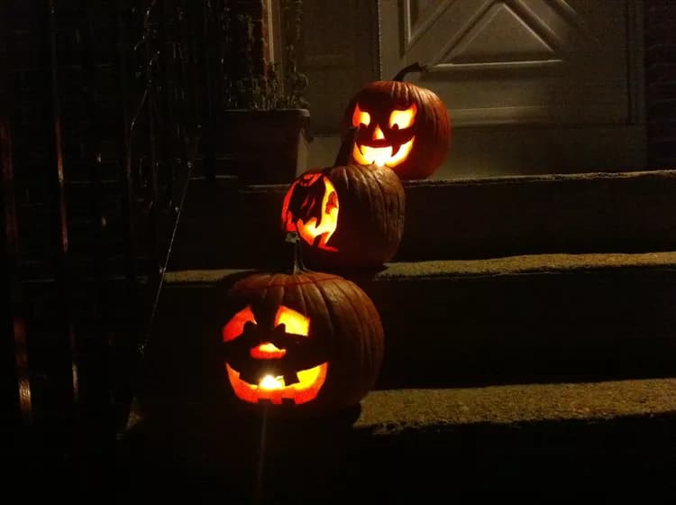 Tips For A Safe And Healthy Halloween
