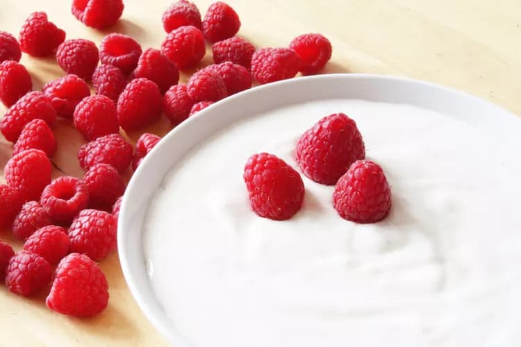 5 Health Benefits Of Eating Yogurt